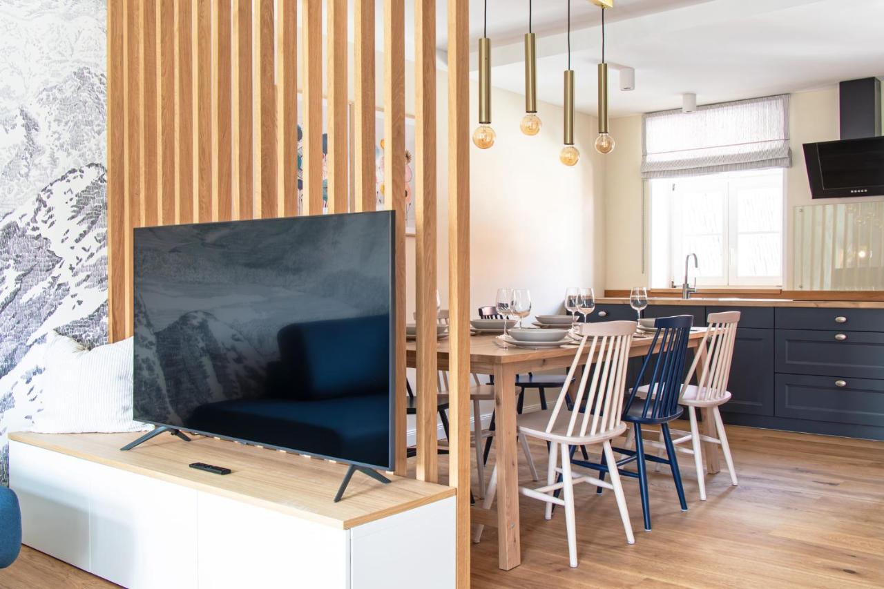 Ferienhaus Im Altstadtgaesschen Mit 3 Badezimmern เควดลินบวร์ก ภายนอก รูปภาพ